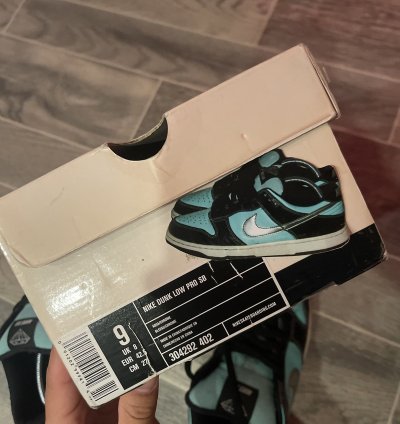 Diamond Supply Co Dunk Low Pro Sb Tiffany