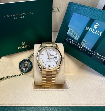 Rolex Day-date 40 New 2023 White Roman Dial Yellow Gold Fluted Bezel Jubilee Bracelet