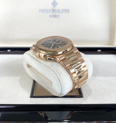 Patek Philippe Nautilus Chronograph Rose Gold 2020 Full Set
