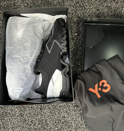 -3 Ekika Adidas