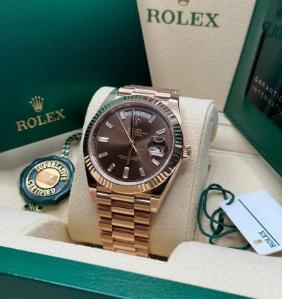 Rolex Day-date 40 New 2024 Chocolate Brown Baguette Diamond Dial Rose Gold President Bracelet