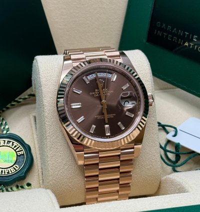 Rolex Day-date 40 New 2024 Chocolate Brown Baguette Diamond Dial Rose Gold President Bracelet