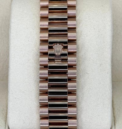 Rolex Day-date 40 New 2024 Day-date 40mm 228235 Presidential Rose Gold White Dial