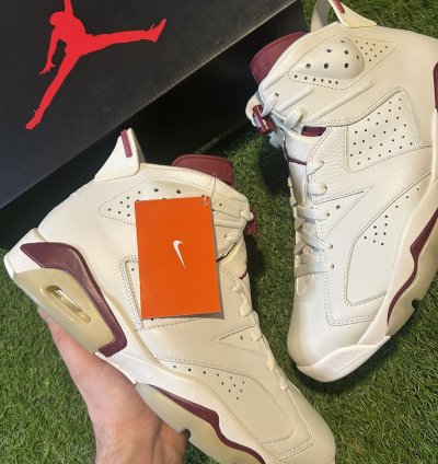 Ds Jordan 6 Maroon