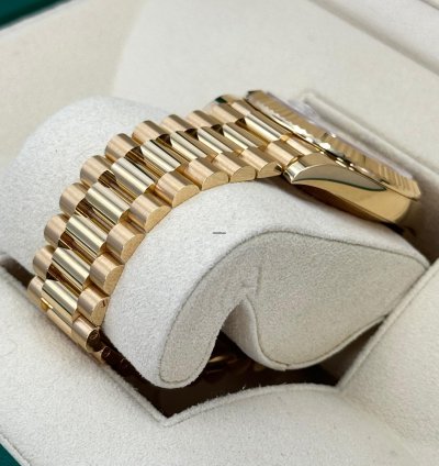 Rolex Day-date 40 New 2024 Day-date 40mm 228238 Presidential White Roman Numeral Dial