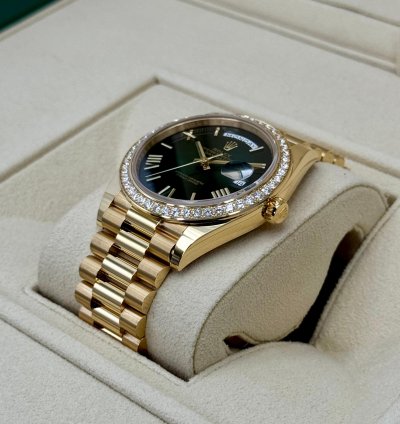 Rolex Day-date 40 New 2024 Day-date 40mm 228348rbr Presidential Diamond Bezel Green Dial