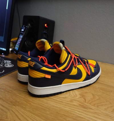 Dunk Low Off-white University Gold Midnight Navy
