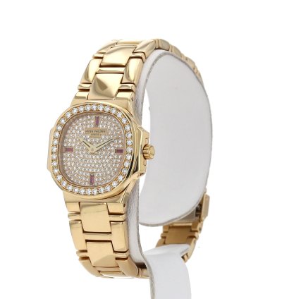 Patek Philippe Nautilus En Or Jaune Et Diamant Ref Patek