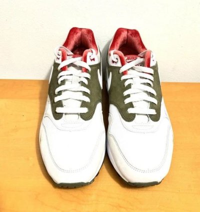 1 1 Nike Air Max 1 87 Olive Sail