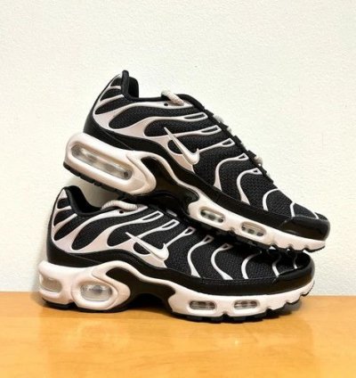 1 1 Nike Air Max Plus Nude Black