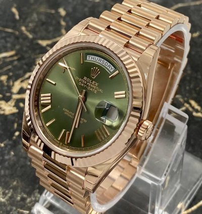 Rolex Day-date 40 New 2025 - Day-date 40 - 228235 - Olive Green Dial