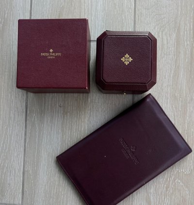 Patek Philippe Nautilus Full Set