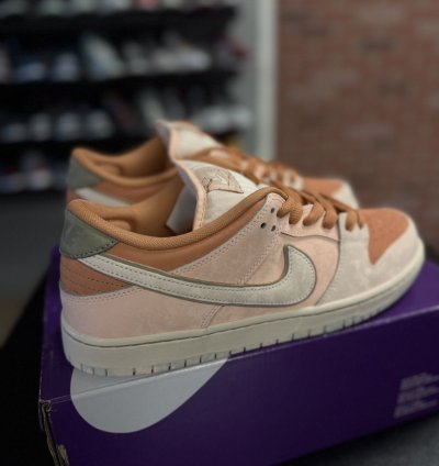 10 5 Nike Sb Dunk Low Trocadero Gardens fv5926-200