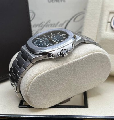 Patek Philippe Nautilus Full Set Blue Dial