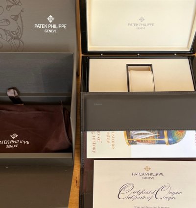 Patek Philippe Nautilus Full Set Double Sealed Since Last Service