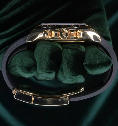 Rolex Daytona Mint Complete Set Daytona Cosmograph Paul Newman Black Yellow Gold 116518ln