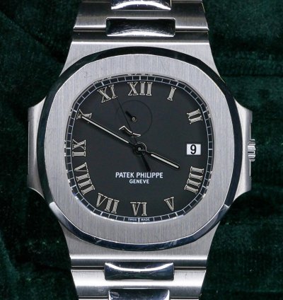 Patek Philippe Nautilus Full Set Excellent Nautilus Jumbo Power Reserve Comet 42mm Black Dial 3710 1a-001