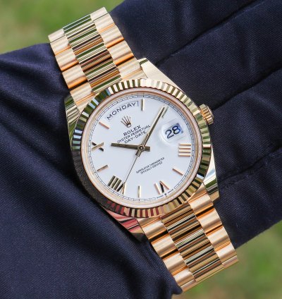 Rolex Day-date 40 New 2025 228238 White Roman President Yellow Gold