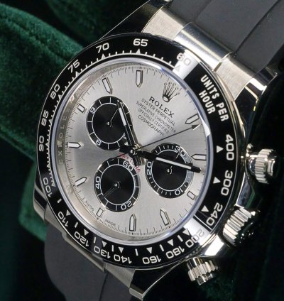 Rolex Daytona Mint Complete Set Daytona Ghost Silver Dial Ceramic Bezel Black Rubber Strap 126519ln-0006
