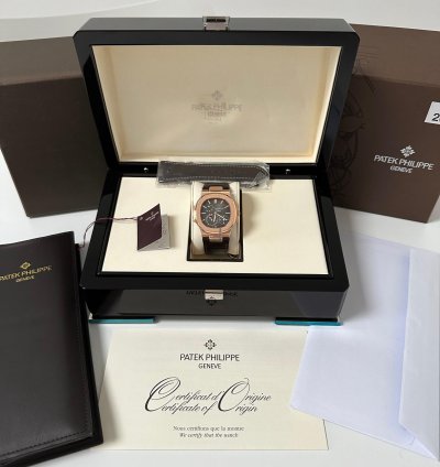 Patek Philippe Nautilus Fullset 2010 Wie Neu Deu Revision 2022