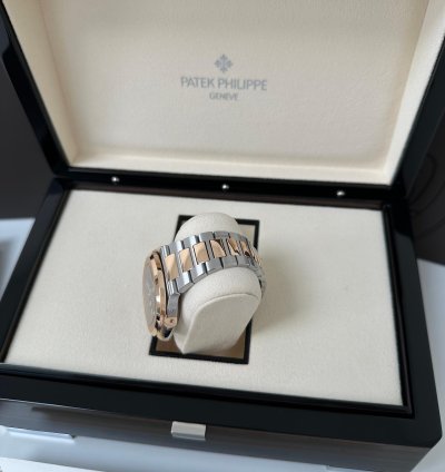 Patek Philippe Nautilus Fullset Wie Neu 12 2021