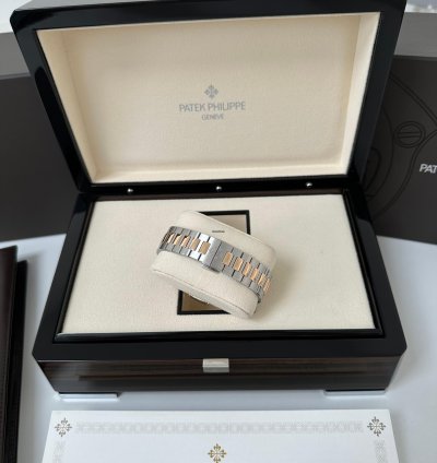 Patek Philippe Nautilus Fullset Wie Neu 12 2021