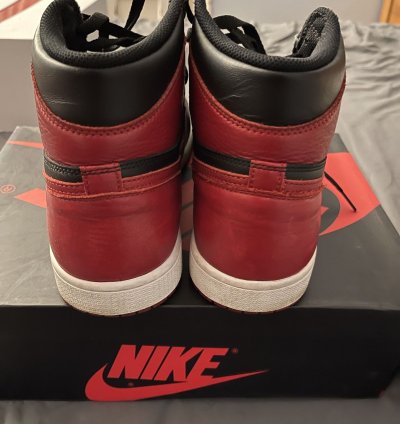 Jordan 1 Bred 2016 Size 11 5