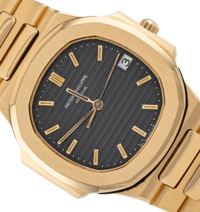 Patek Philippe Nautilus Gold 18k 33mm Ref 3900 001 Full Set 1987