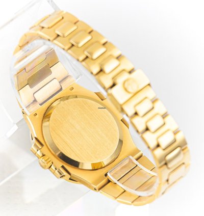 Patek Philippe Nautilus Gold 18k 37mm Ref 3800 001 Full Set