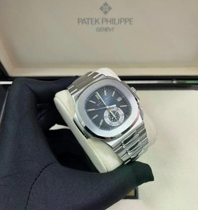 Patek Philippe Nautilus Great Condition Box Pusher And Archive Papers