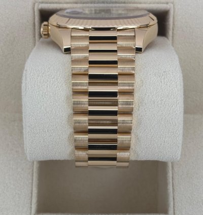 Rolex Day-date 40 New 2025 Day-date 40mm 228238 Presidential Black Dial