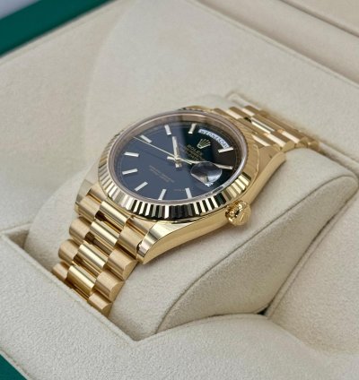 Rolex Day-date 40 New 2025 Day-date 40mm 228238 Presidential Black Dial