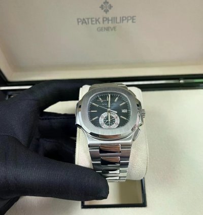 Patek Philippe Nautilus Great Condition Box Pusher And Archive Papers