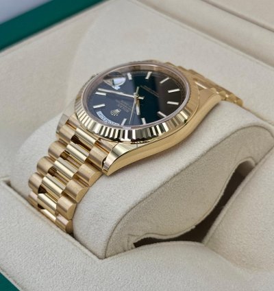 Rolex Day-date 40 New 2025 Day-date 40mm 228238 Presidential Black Dial
