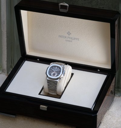 Patek Philippe Nautilus Grey Box Extrait De Registre