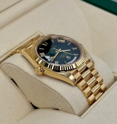 Rolex Day-date 40 New 2025 Day-date 40mm 228238 Presidential Green Ombre Dial