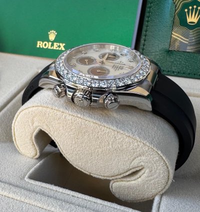 Rolex Daytona Mother Of Pearl Cosmograph Daytona December 2024 Diamond Panda White Tag Full Set