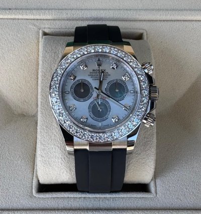 Rolex Daytona Mother Of Pearl Cosmograph Daytona December 2024 Diamond Panda White Tag Full Set