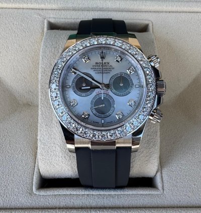 Rolex Daytona Mother Of Pearl Cosmograph Daytona December 2024 Diamond Panda White Tag Full Set