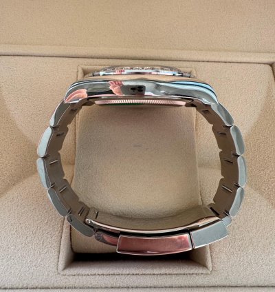Rolex Daytona Mother Of Pearl Cosmograph Daytona Diamond Mother Full Set Brand New Unworn 126579rbr