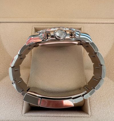 Rolex Daytona Mother Of Pearl Cosmograph Daytona Diamond Mother Full Set Brand New Unworn 126579rbr