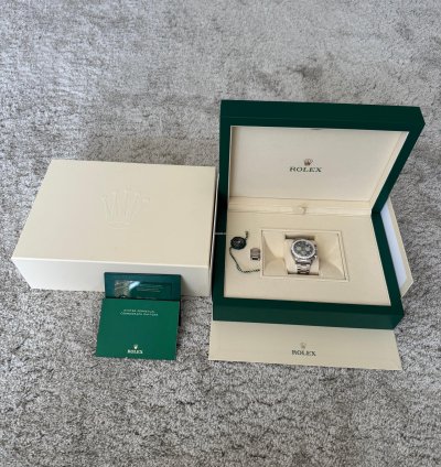 Rolex Daytona Mother Of Pearl Cosmograph Daytona Diamond Mother Full Set Brand New Unworn 126579rbr