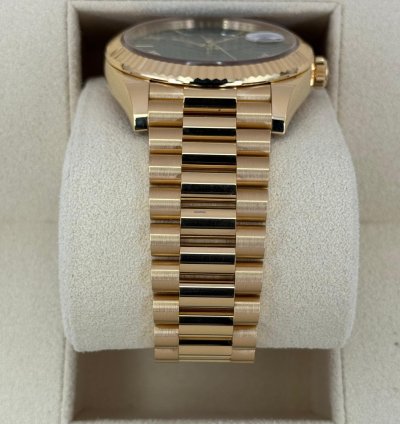 Rolex Day-date 40 New 2025 Rolex Day-date 40mm 228238 Presidential Green Dial