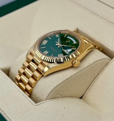 Rolex Day-date 40 New 2025 Rolex Day-date 40mm 228238 Presidential Green Dial