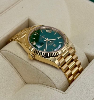 Rolex Day-date 40 New 2025 Rolex Day-date 40mm 228238 Presidential Green Dial