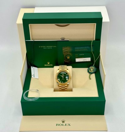 Rolex Day-date 40 New 2025 Rolex Day-date 40mm 228238 Presidential Green Dial