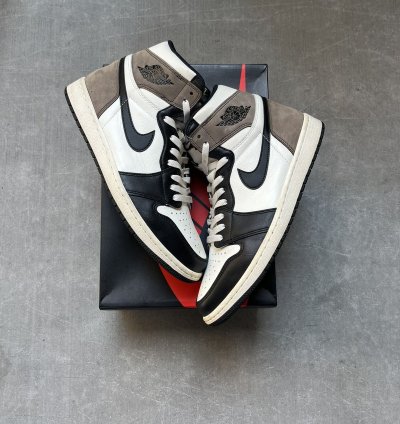 Jordan 1 High Dark Mocha