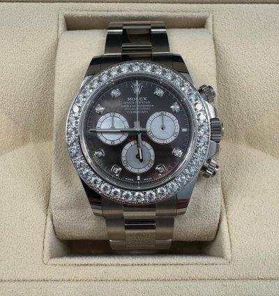 Rolex Daytona Mother Of Pearl Cosmograph Daytona Diamond Mother New December 2024 Diamond Panda White Tag Full Set