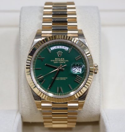 Rolex Day-date 40 New Day-date 40 Gold Green Roman Dial Presidential 228238