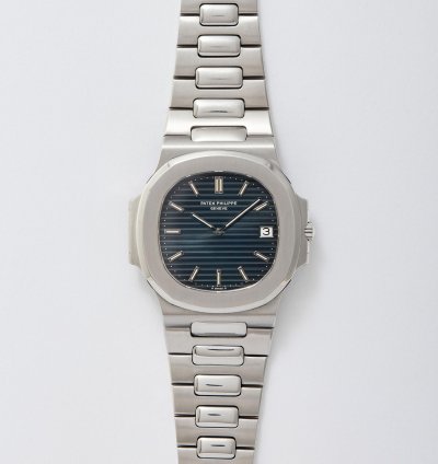 Patek Philippe Nautilus Jumbo